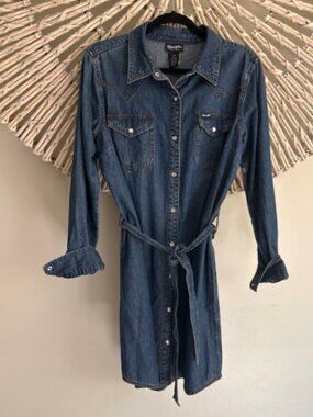 Wrangler Dress - L